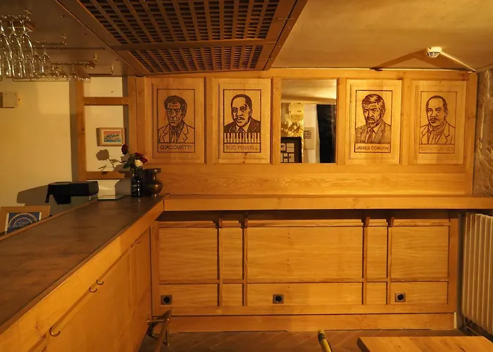 Hôtel pour familles: Hotel La Louisiane