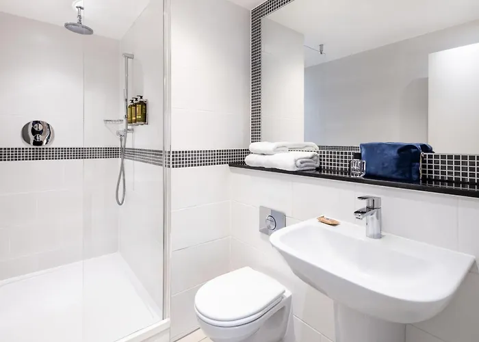 Resort: Marlin Waterloo