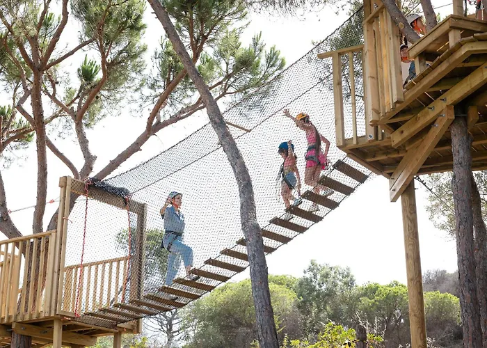 Pine Cliffs Gardens