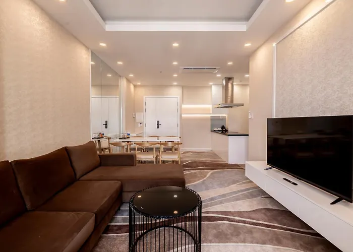 Luxury hotel only: La Vela Saigon Hotel