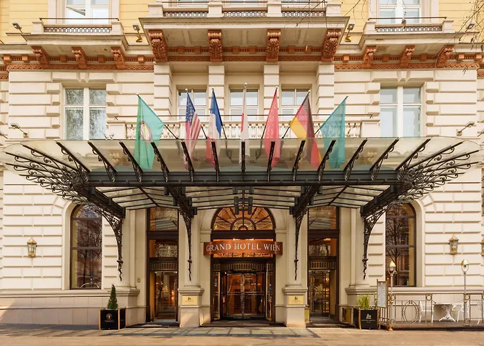 Luxury hotel only: Eurostars Grand Hotel Wien