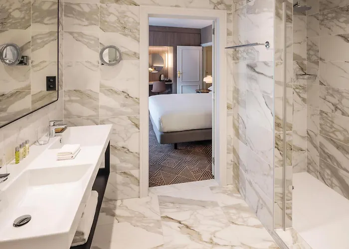 Best Selfcatering Hilton Brussels Grand Place
