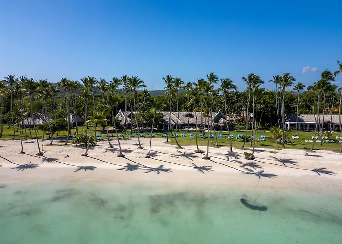 4 star hotel: Wyndham Alltra Samana All Inclusive Resort