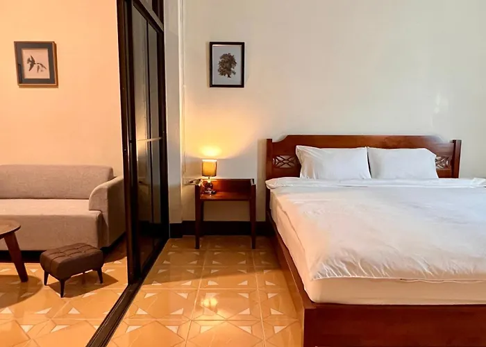 Hotel with view: Ay'S House