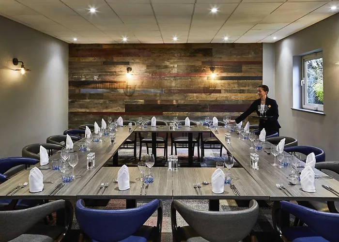 Pet Friendly hotel: Novotel Wolverhampton City Centre