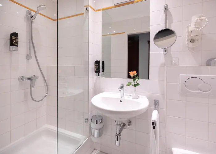 Hotel pres du College: Garner Hotel Vienna - Prinz Eugen By Ihg