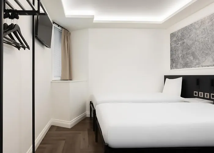 Hôtel Ping Pong: Stg Hotel Oxford Street - Formerly St Giles London Hotel