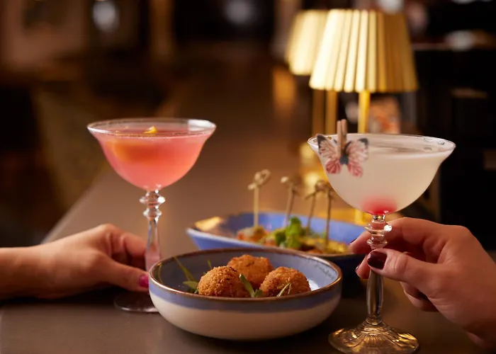 Family Hotel: The Marble Arch Hotel, By Thistle