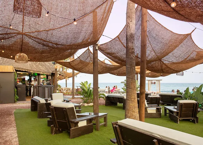 Sunset Beach Club Apartments