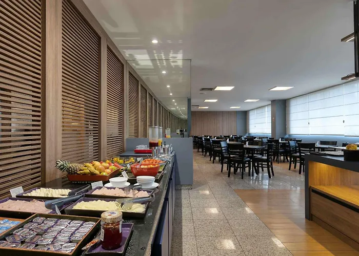 Auto-atendimento: Mercure Belo Horizonte Savassi