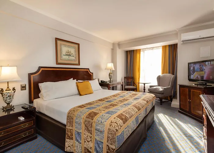  Park Plaza Santiago