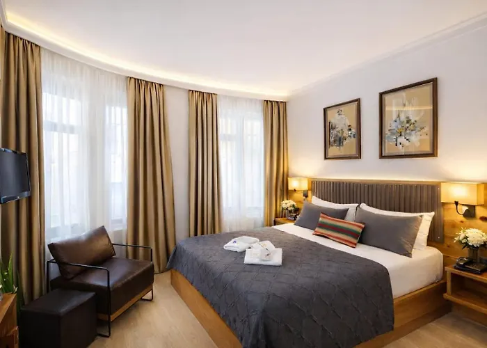 Double DD Hotel