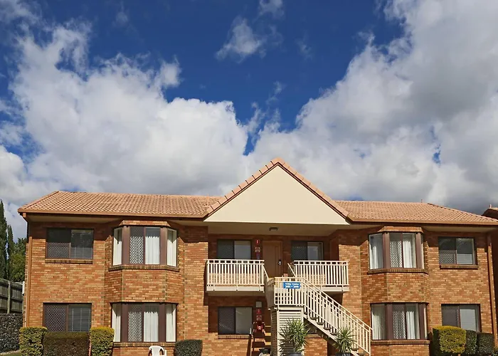 Hotel with view: Quality Hotel Robertson Gardens