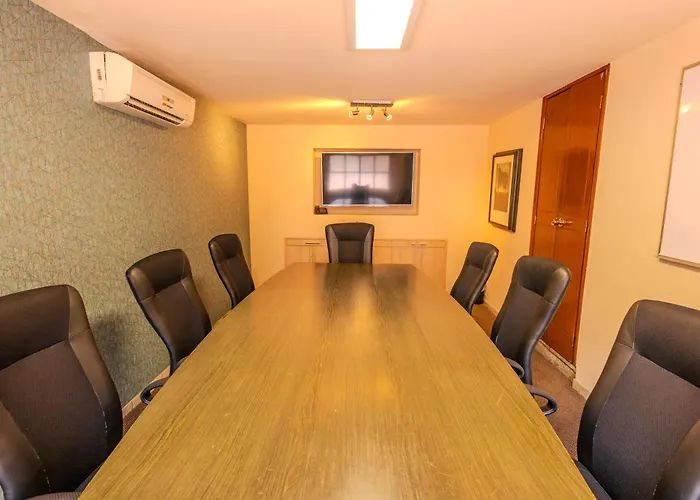 Pet Friendly hotel: Hotel La Mansion Del Sol