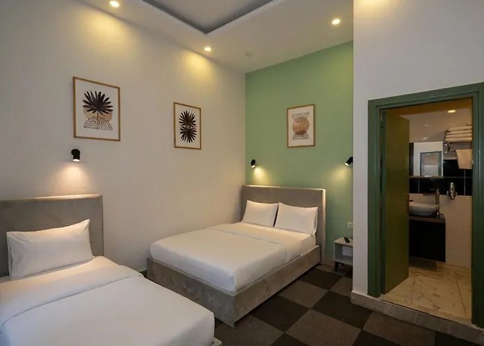 Grand Rafinn Boutique Hotel