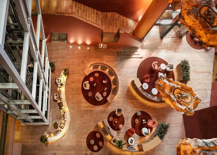 Beach hotel: Hotel Melia Bilbao