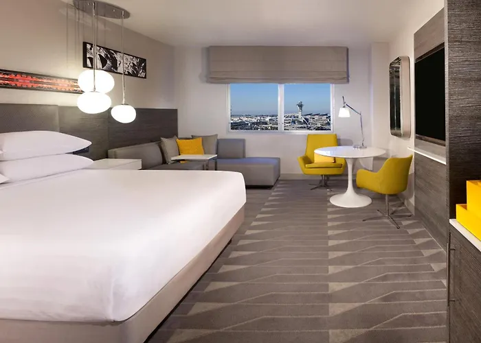  Hyatt Regency Los Angeles International Airport