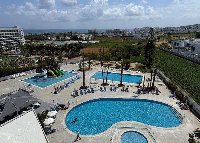 Papouis Protaras