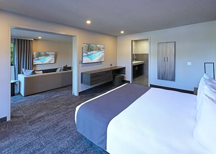 Pet Friendly hotel: Ruby River Hotel (Adults Only)