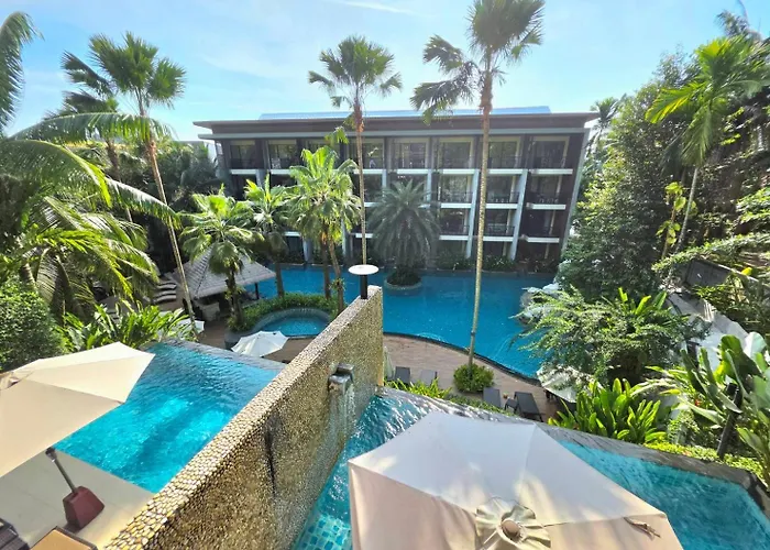 Luxury hotel only: Hula Hula Resort L Truly Tropical And Fun Wellness