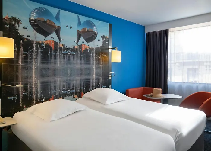 Resort: Nice Centre Hotel