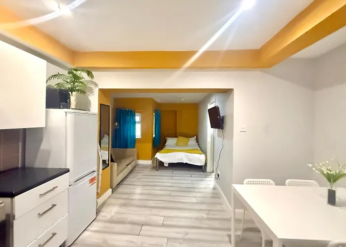 Kings Cross Guest House