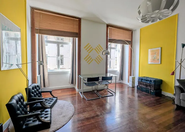 Cheap hotels Lost Lisbon :: Cais House