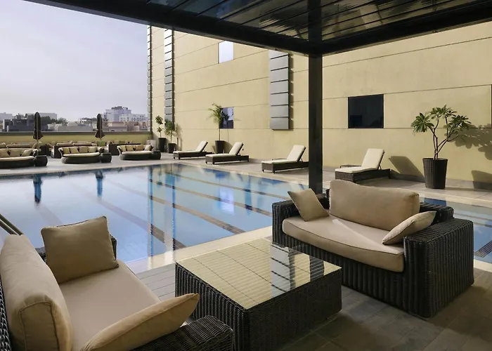 Hotel near College: Adagio Aparthotel Jeddah Malik Road