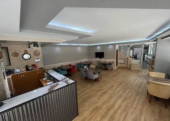 Hotel: Oezhan Hotel