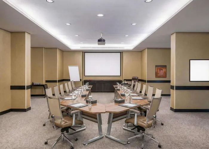 Spa Hotels Resorts Crowne Plaza Jeddah By Ihg