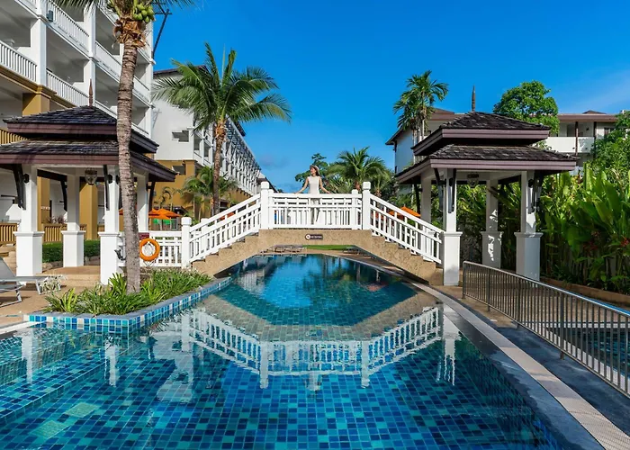 Kata Sea Breeze Resort - Sha Plus