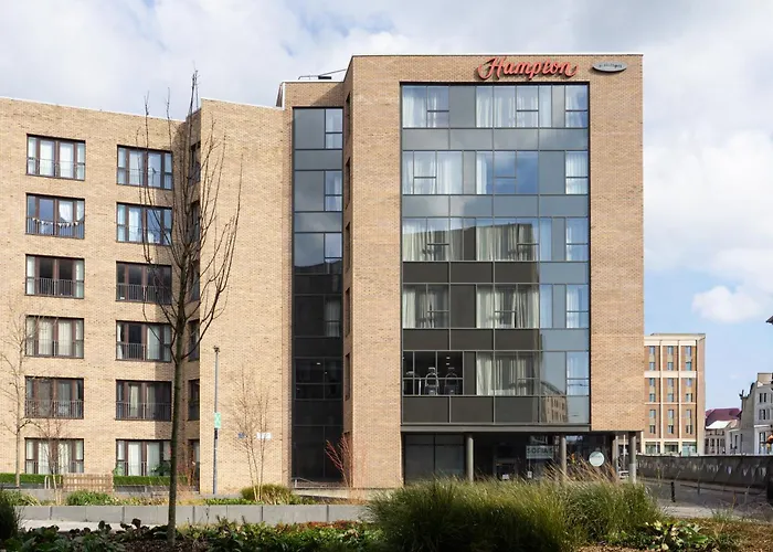 Hampton By Hilton West End
