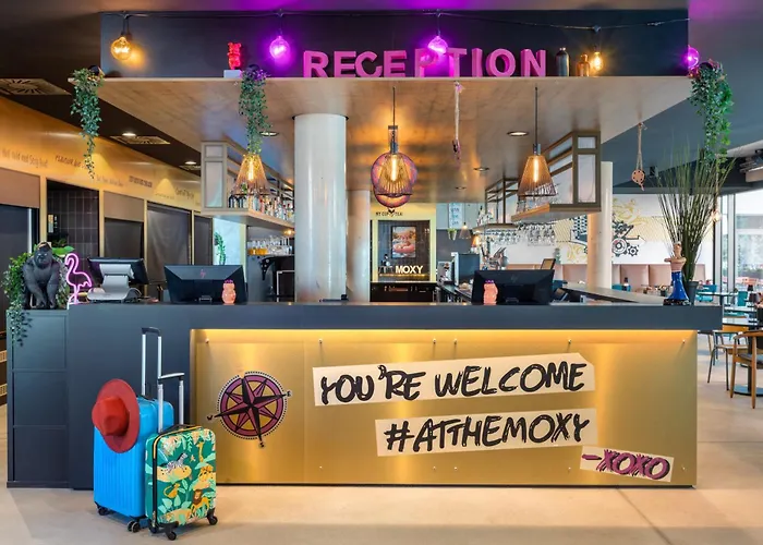Moxy Altona