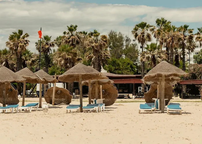 Yadis Hammamet