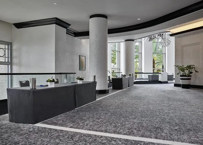 Loews Miami Beach