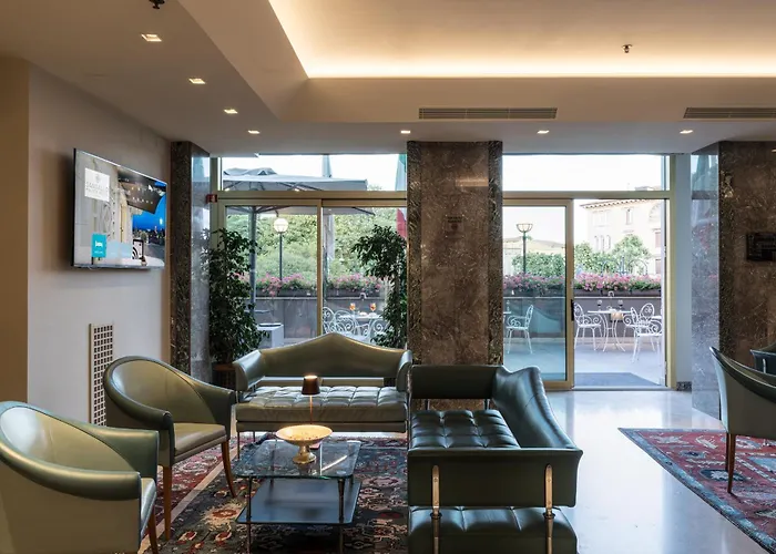 Hotel suites Sangallo Palace