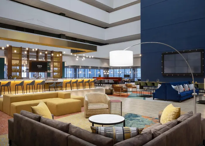 Сity center hotels Voco Chicago Downtown - Riverwalk By Ihg