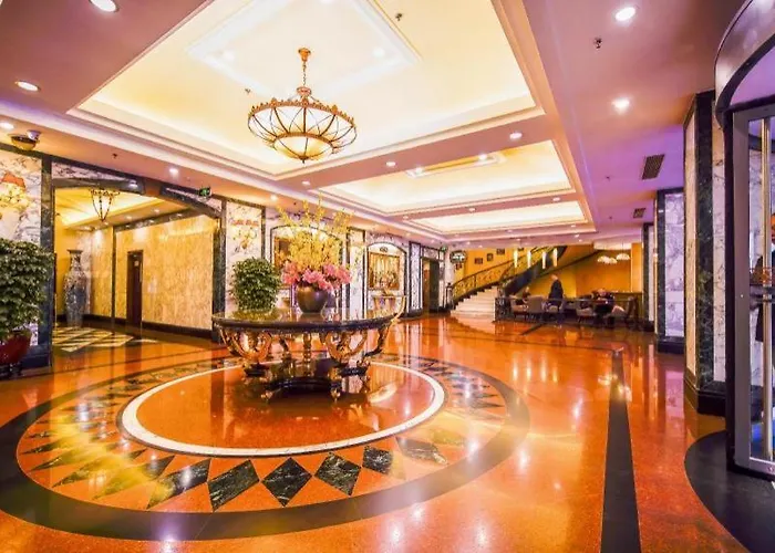 Dong Fang Hotel