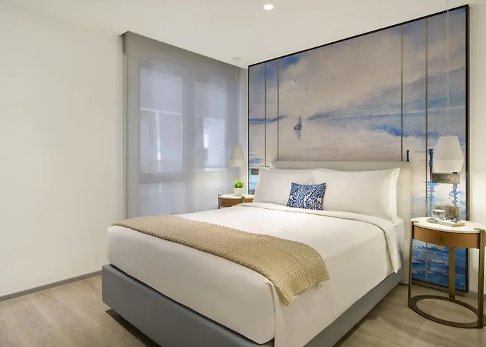 Lanson Place Winsland,