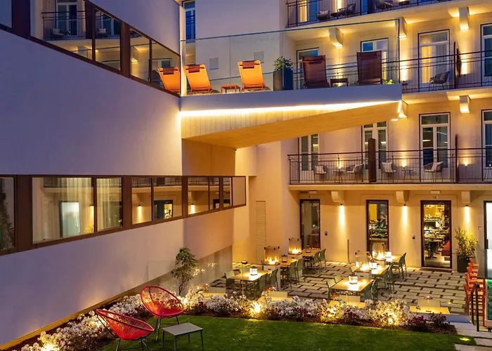 Arts Porto, Tapestry Collection By Hilton