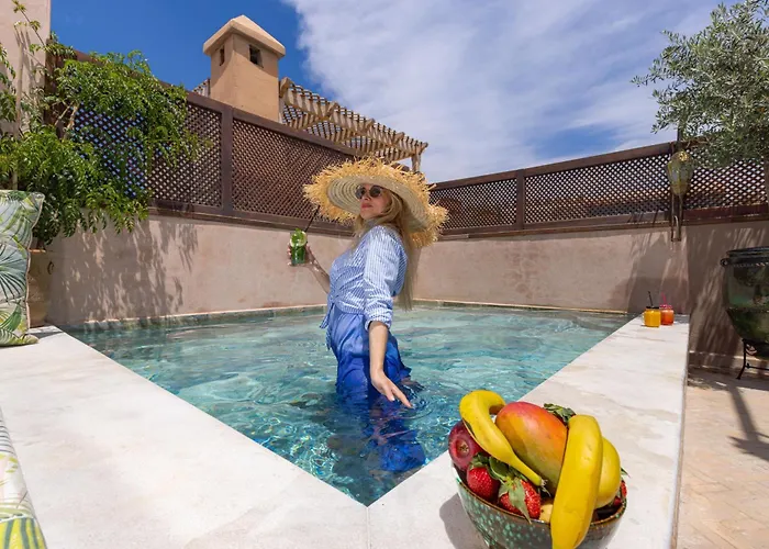 Riad Dar Al-Famila & Spa