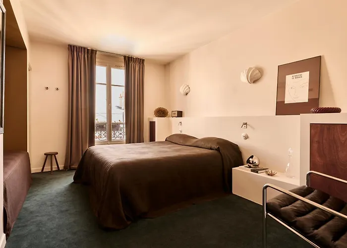 Hotel Nude Paris - Color Vision