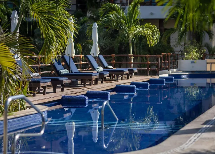 Porto Playa Condo And Beach Club