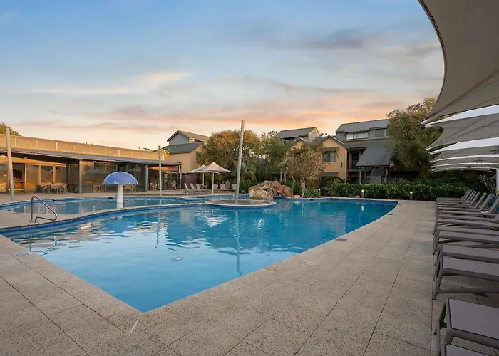 Hotels with tennis Sebel Busselton