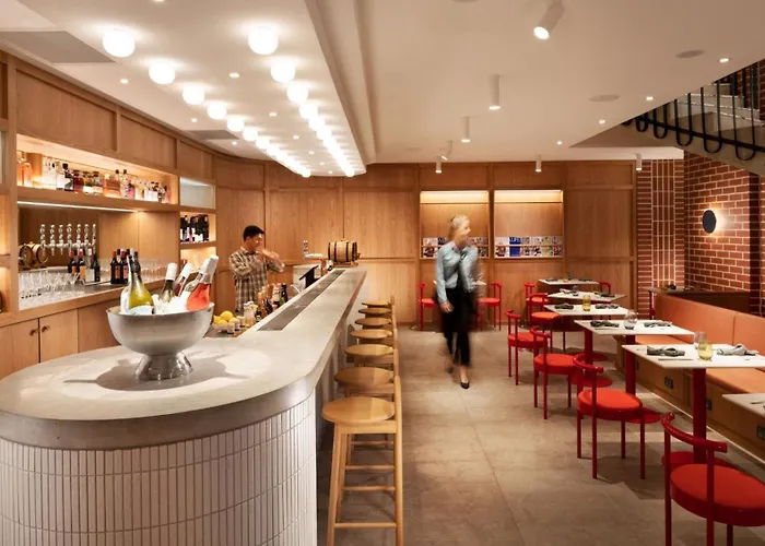 Hotels with tennis Indigo Adelaide Markets By Ihg