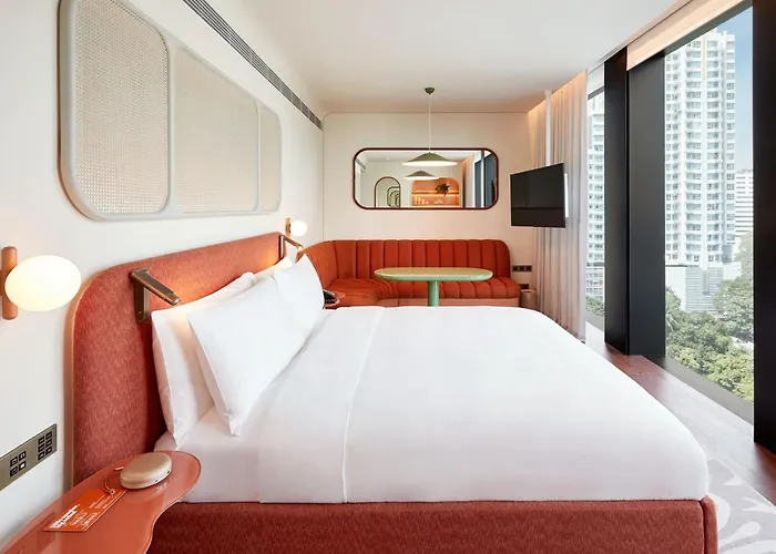 Standard, Bangkok Mahanakhon