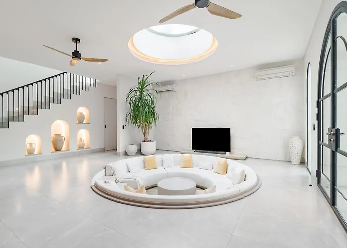 5 Bedrooms Luxury Casa Contenta