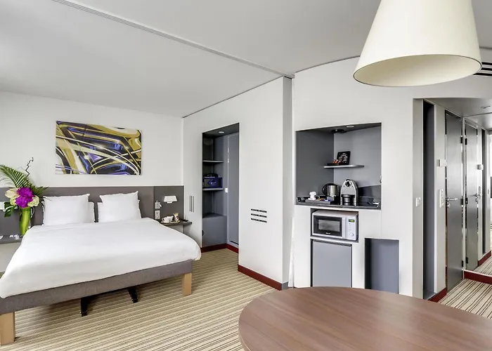 Novotel Suites Montreuil Vincennes