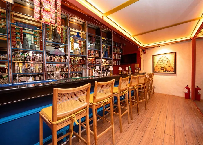 Pets Allowed Hotel Oakwood Residence Sukhumvit 24 Bangkok