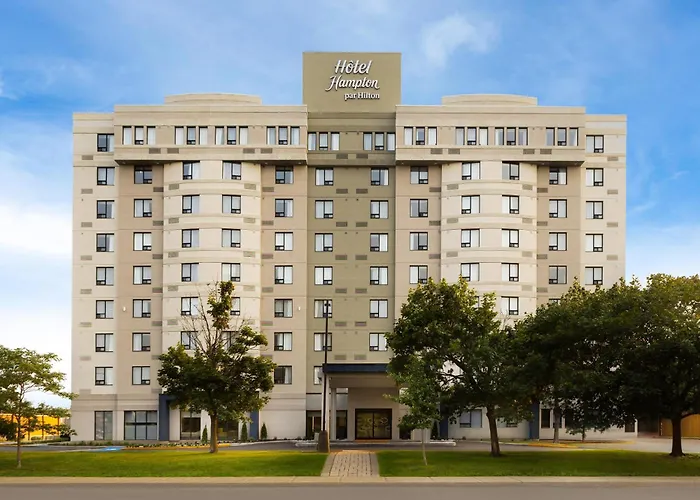Golf hotels Quality Inn And Suites Montreal East